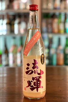 流輝 純米吟醸 桃色 無ろ過生(秋田酒こまち)