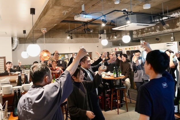 新潟の名門蔵が挑む再始動 - 世代を超えたファンが集う、新銘柄発表会の熱気をお届け！ 